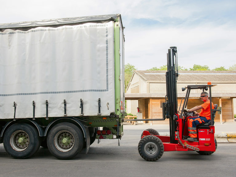 Découvrez les chariots embarqués MANITOU TMM / TMT