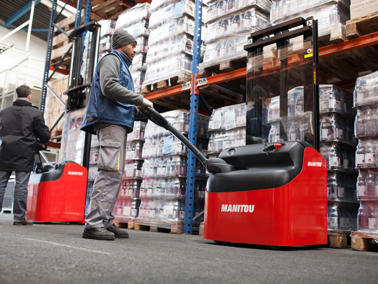 Découvrez les gerbeurs électriques MANITOU ES