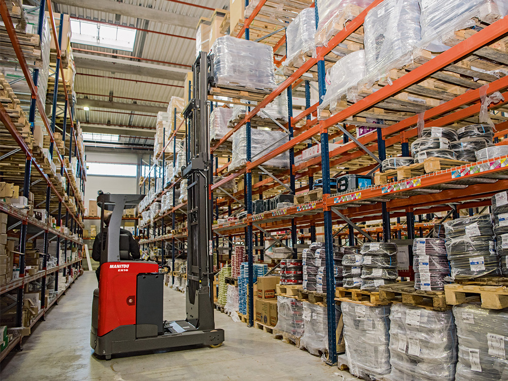 Chariot A Mat Retractable Er 16 Contact Manitou