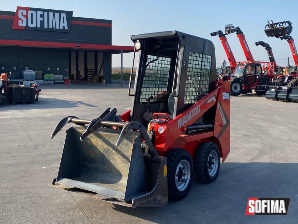 MANITOU CHARGEUSE 850R coté gauche et face occasion