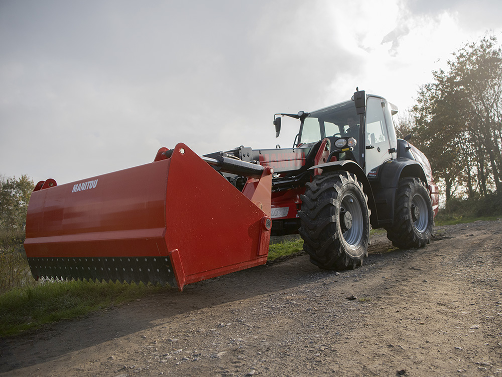 Godet desileur trancheur MANITOU pour télescopique