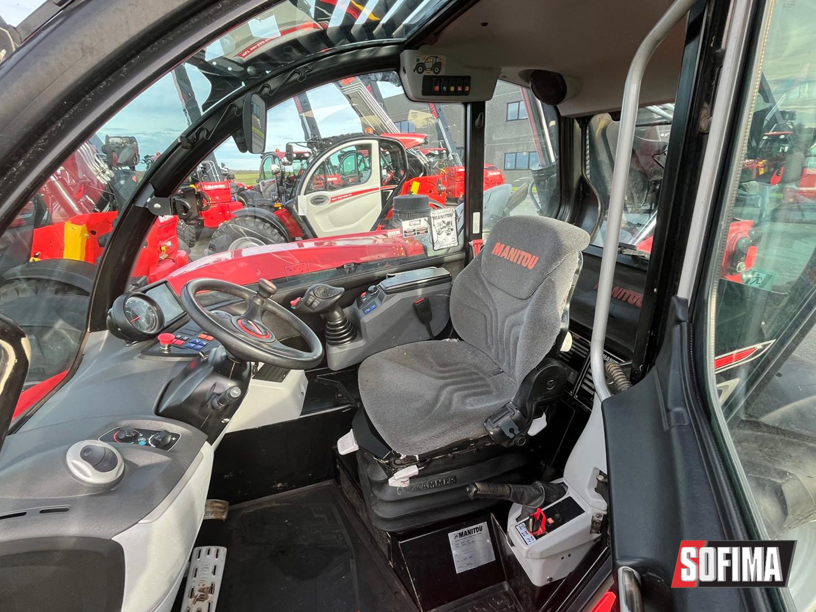 MANITOU MLT 737 130 PS+ Cabine